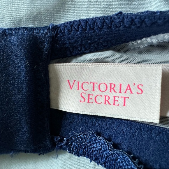 Victoria’s Secret Lace Bra SZ 38DD - Picture 8 of 10